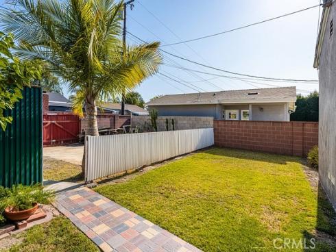 736 W Orangethorpe Avenue, Fullerton, CA
