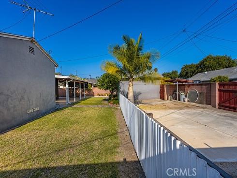 736 W Orangethorpe Avenue, Fullerton, CA