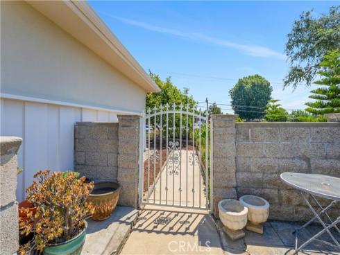 1219 N Raymond   Avenue, Fullerton, CA