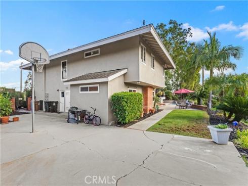 1481  Kensington   Drive, Fullerton, CA