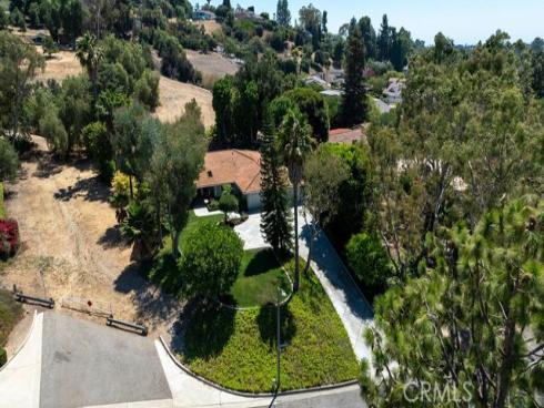 2128 Smokewood Avenue, Fullerton, CA