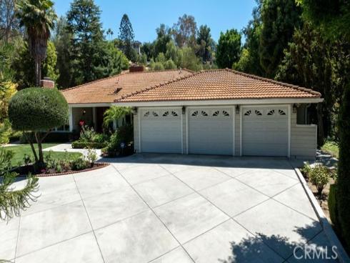 2128 Smokewood Avenue, Fullerton, CA