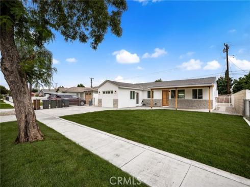 2124 W Flower Avenue, Fullerton, CA
