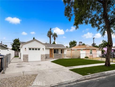 2124 W Flower Avenue, Fullerton, CA