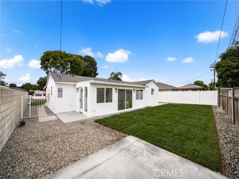 2124 W Flower Avenue, Fullerton, CA