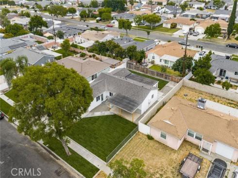 2124 W Flower Avenue, Fullerton, CA