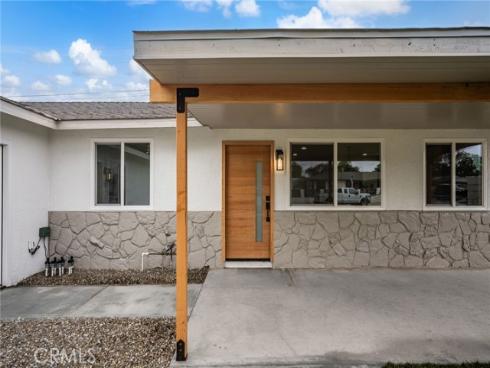 2124 W Flower Avenue, Fullerton, CA