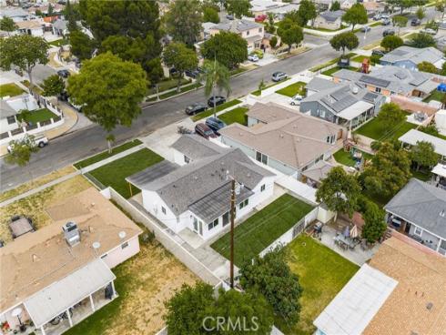 2124 W Flower Avenue, Fullerton, CA