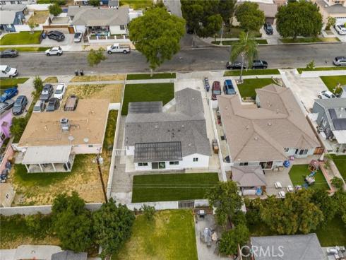 2124 W Flower Avenue, Fullerton, CA