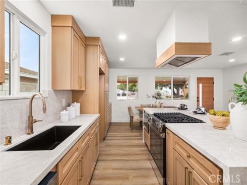 2124 W Flower Avenue, Fullerton, CA