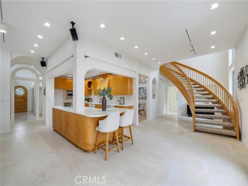 755 E Sunny Hills Rd , Fullerton, CA