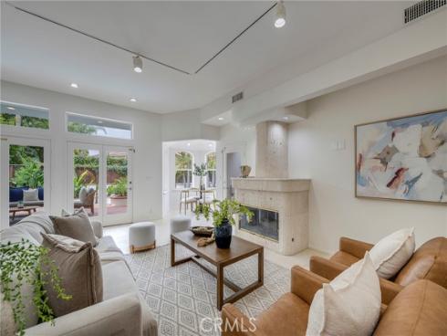 755 E Sunny Hills Rd , Fullerton, CA