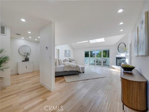 755 E Sunny Hills Rd , Fullerton, CA