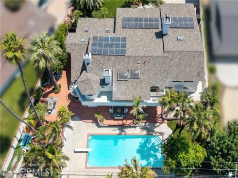 755 E Sunny Hills Rd , Fullerton, CA