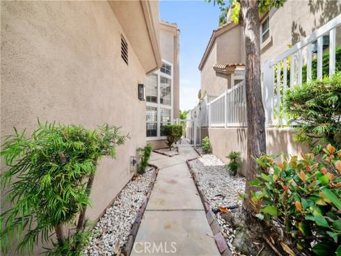 3001 Wisteria Lane, Fullerton, CA