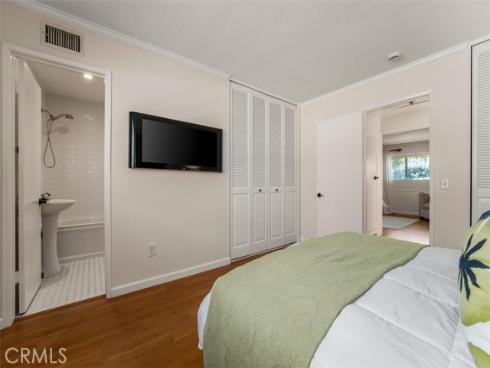 3733 N Harbor 14 Boulevard, Fullerton, CA