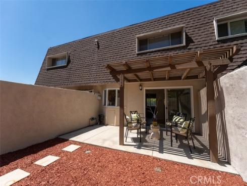 3733 N Harbor 14 Boulevard, Fullerton, CA