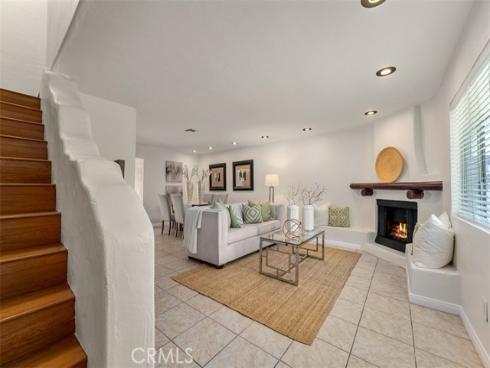 3733 N Harbor 14 Boulevard, Fullerton, CA