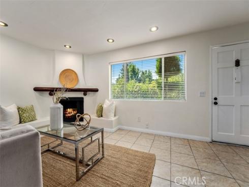 3733 N Harbor 14 Boulevard, Fullerton, CA