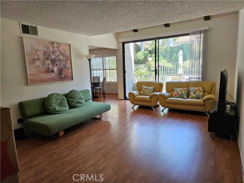 951 Creekside 119 Drive, Fullerton, CA