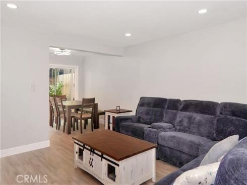 313 N Acacia C Avenue, Fullerton, CA