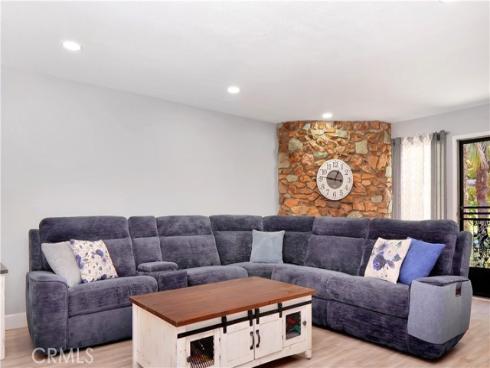 313 N Acacia C Avenue, Fullerton, CA