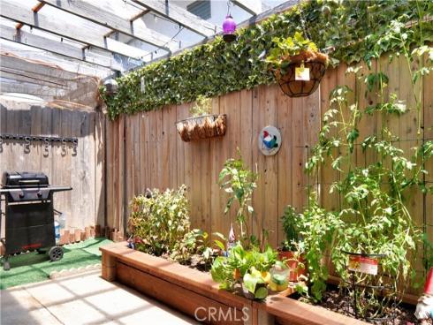 313 N Acacia C Avenue, Fullerton, CA