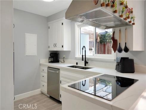 313 N Acacia C Avenue, Fullerton, CA