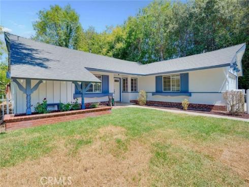 2601 Sherwood Avenue, Fullerton, CA