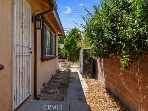 1342 W Hill Avenue, Fullerton, CA