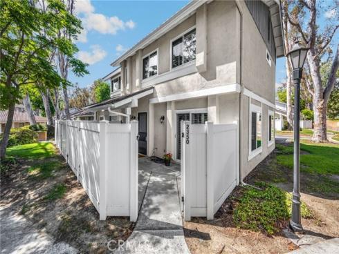 2350 Coventry circle , Fullerton, CA