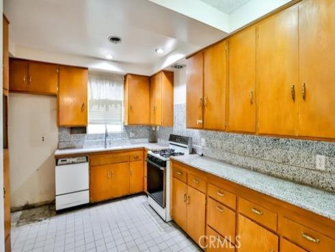 830 Delphine Place, Fullerton, CA