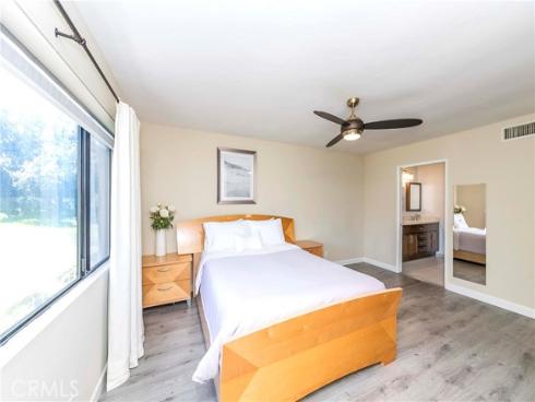 802 W Glenwood Circle, Fullerton, CA