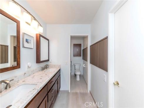 802 W Glenwood Circle, Fullerton, CA