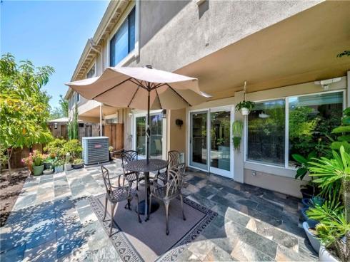 802 W Glenwood Circle, Fullerton, CA