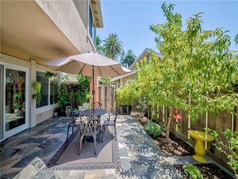 802 W Glenwood Circle, Fullerton, CA