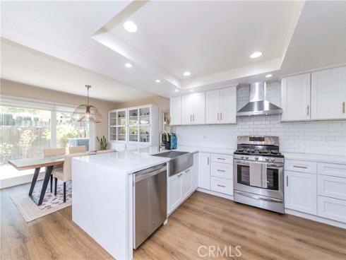 802 W Glenwood Circle, Fullerton, CA