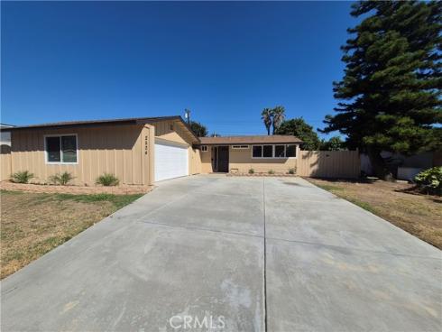 2524 E Santa Fe Avenue, Fullerton, CA