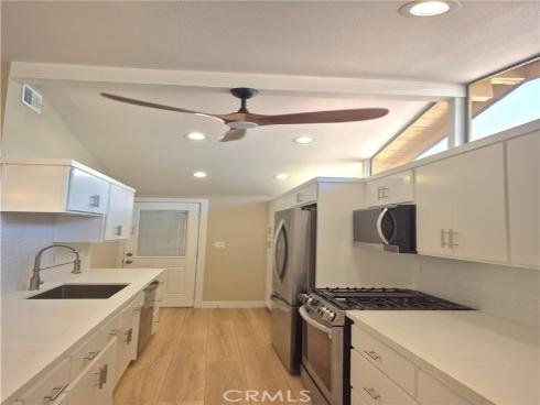 2524 E Santa Fe Avenue, Fullerton, CA