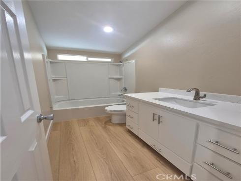 2524 E Santa Fe Avenue, Fullerton, CA