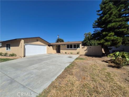 2524 E Santa Fe Avenue, Fullerton, CA