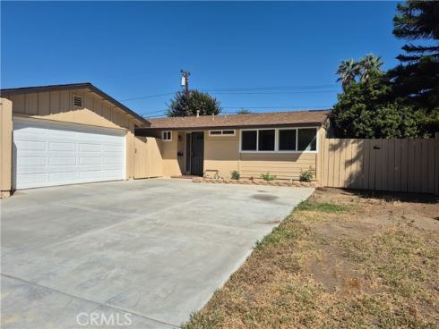 2524 E Santa Fe Avenue, Fullerton, CA