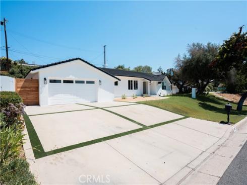 1027 Harmony Lane, Fullerton, CA