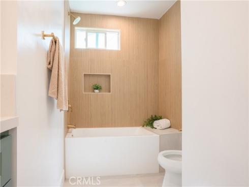 1027 Harmony Lane, Fullerton, CA