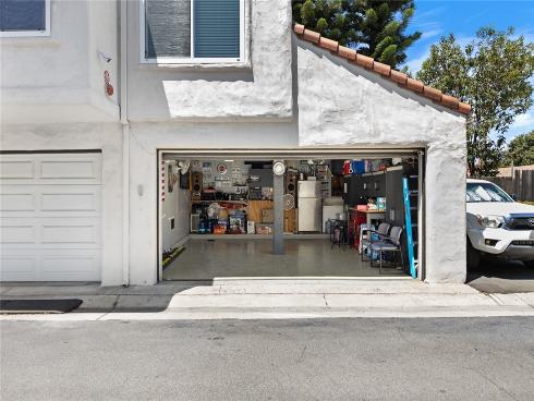 1935 W Houston 27 Avenue, Fullerton, CA