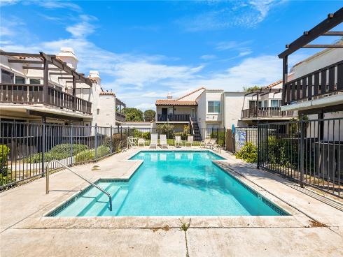 1935 W Houston 27 Avenue, Fullerton, CA