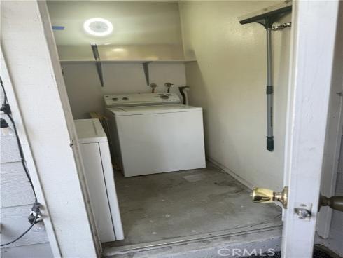 2380 W Orangethorpe  14  Avenue, Fullerton, CA