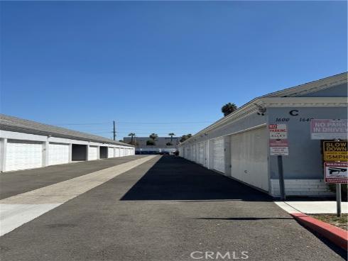 1600 S Pomona  C3  Avenue, Fullerton, CA