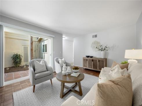 3113  Maple   Avenue, Fullerton, CA