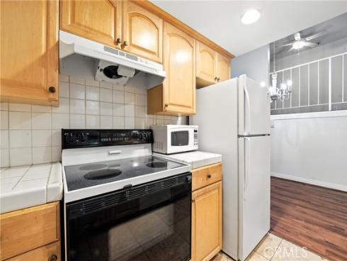 1727 Brea 224 Boulevard, Fullerton, CA